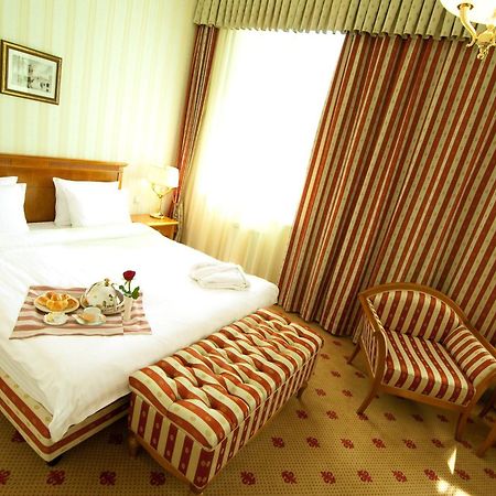 Grand Tien Shan Hotel Almatý Habitación foto