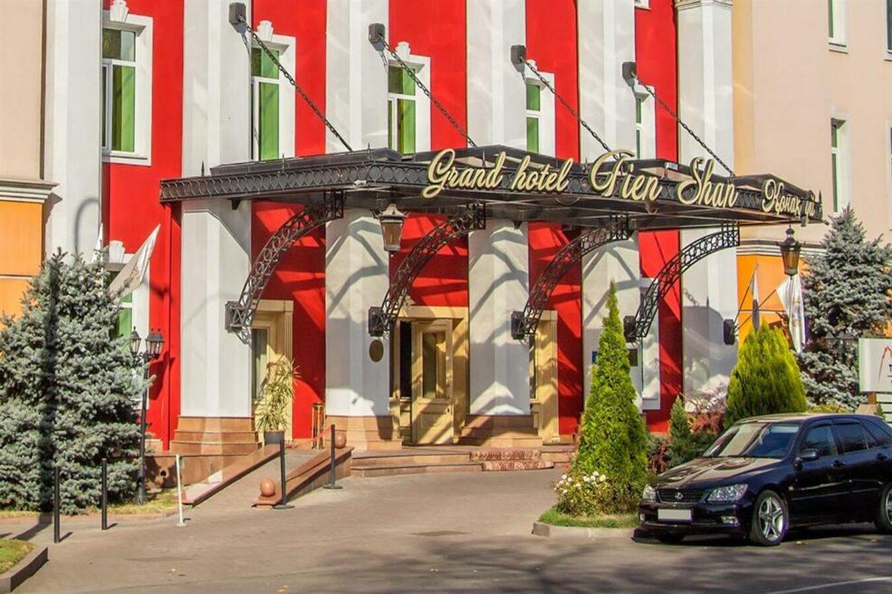 Grand Tien Shan Hotel Almatý Exterior foto